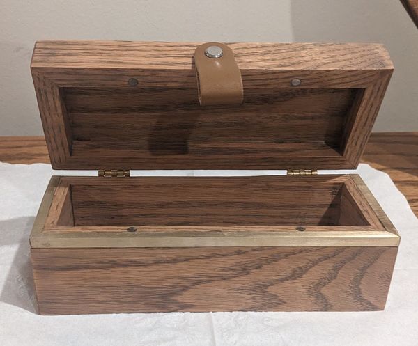 Small Oak Tea box with Brass inlay – photo 2