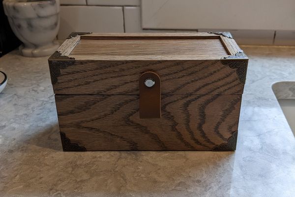 Small Oak Tea box – photo 1