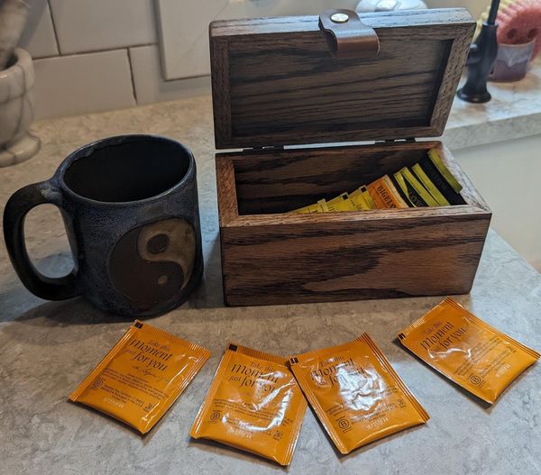 Tea Box Handcrafted, Red Oak - A Beautiful Addition to Your Kitchen – photo 1
