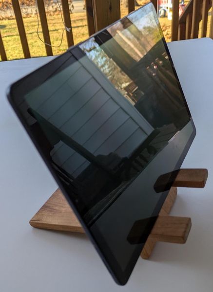 Wood stand for cell phone and tablet, handcrafted, holder for charging and viewing of devices – photo 2