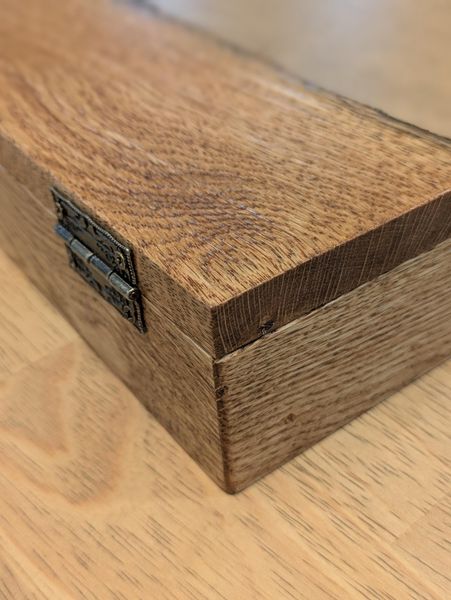Handcrafted Rustic Red Oak Box: Wooden Pencil & Jewelry Storage – photo 7