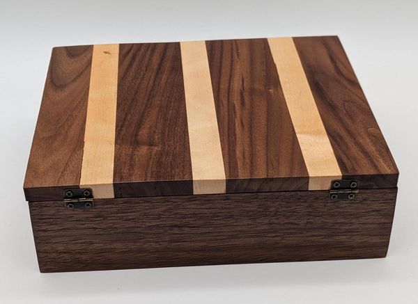 Walnut and Maple Wooden Keepsake Box with Hinged Lid, Handmade Jewelry Box, Brass Hinges, Watch Box for Men, Anniversary or Christmas Gift – photo 13